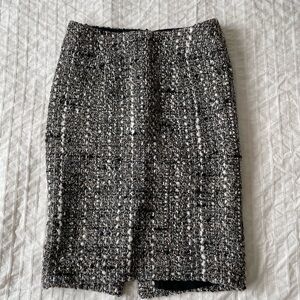 Nwot Guess By Marciano Black and White Tweed Pencil Skirt size 0